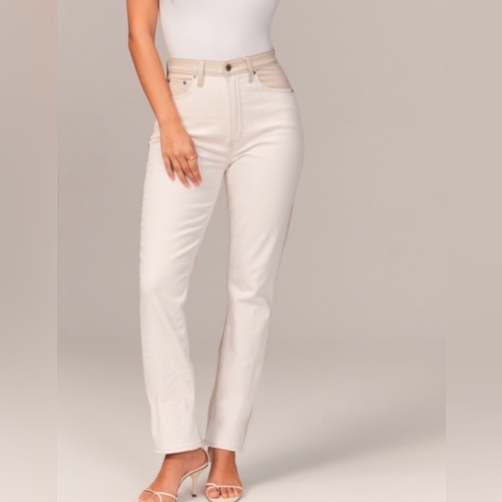 Abercrombie & Fitch Cream Straight Leg Jeans Size 26/2
